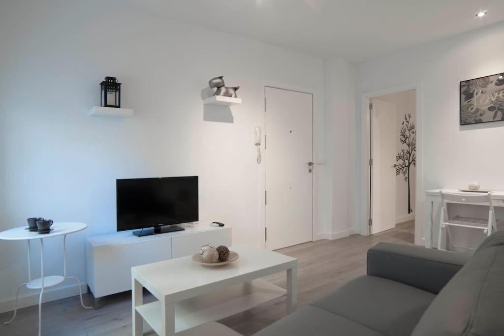 Moderno Apartamento En Plaza Merced Málaga Extérieur photo
