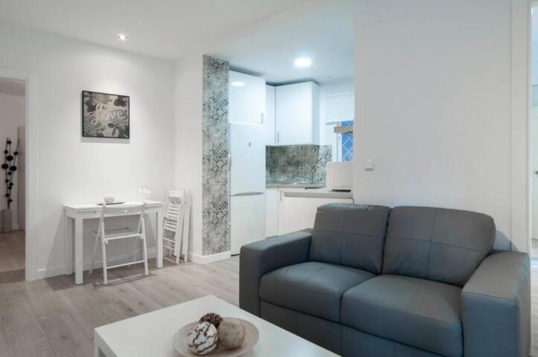 Moderno Apartamento En Plaza Merced Málaga Extérieur photo