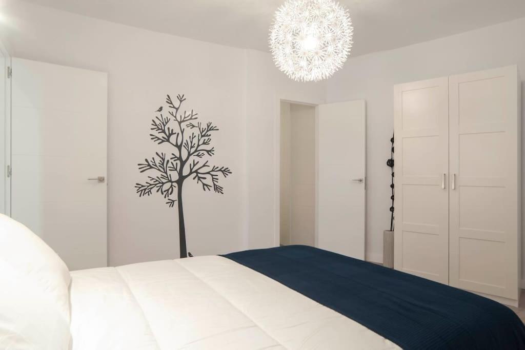 Moderno Apartamento En Plaza Merced Málaga Extérieur photo