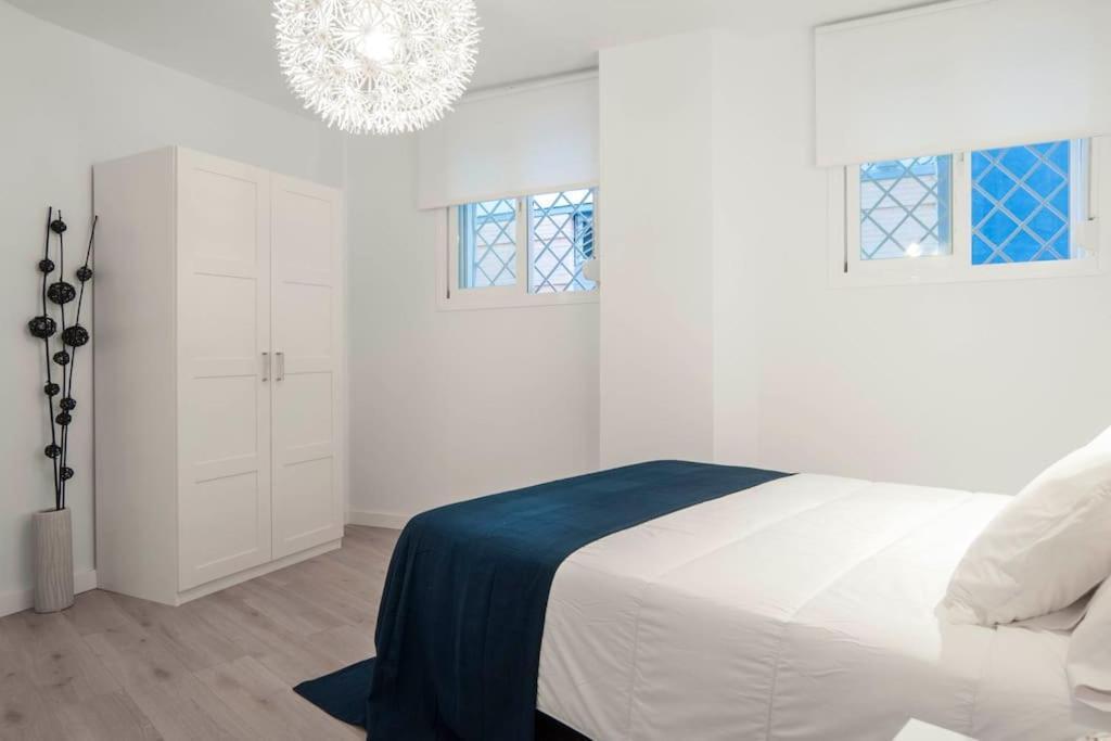 Moderno Apartamento En Plaza Merced Málaga Extérieur photo